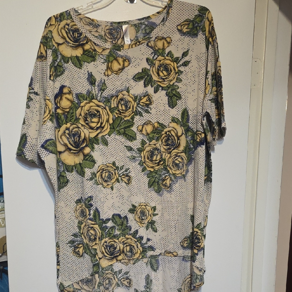 LuLaRoe Irma Floral Print Women's Top